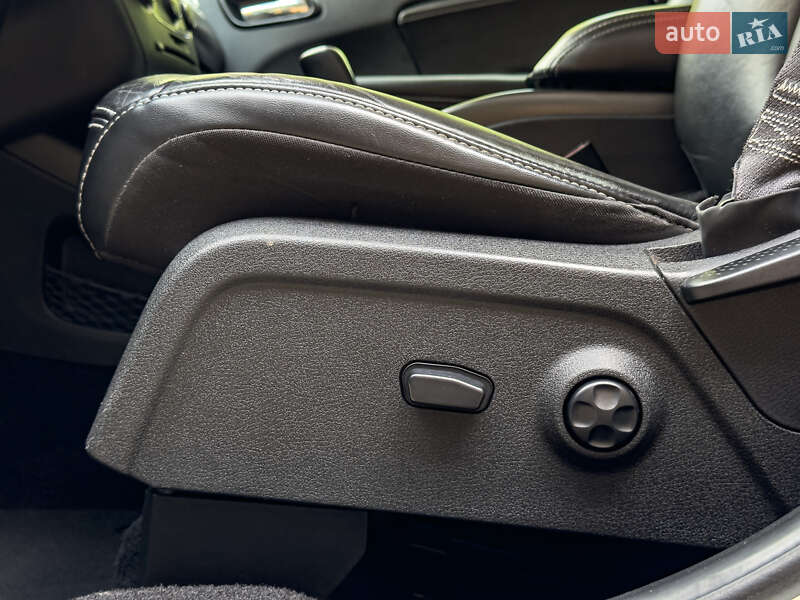 Позашляховик / Кросовер Fiat Freemont 2015 в Бродах