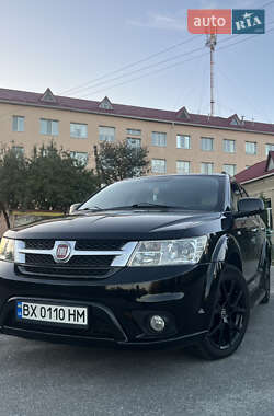 Позашляховик / Кросовер Fiat Freemont 2013 в 