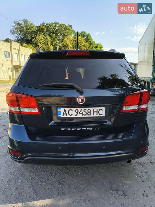 Позашляховик / Кросовер Fiat Freemont 2013 в Володимирі