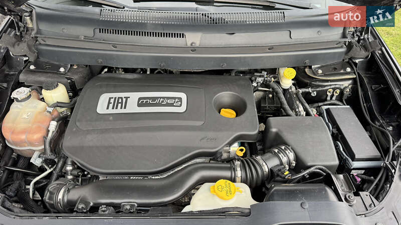 Позашляховик / Кросовер Fiat Freemont 2014 в Києві фото 56 Позашляховик / Кросовер Fiat Freemont 2014 в Києві