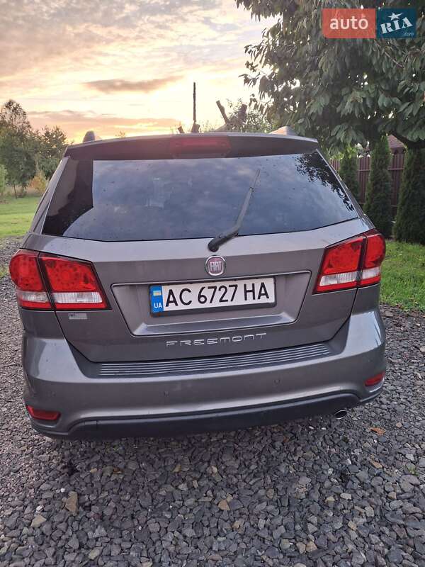 Внедорожник / Кроссовер Fiat Freemont 2012 в Луцке