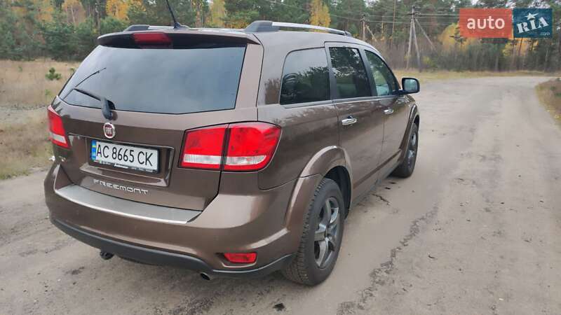 Внедорожник / Кроссовер Fiat Freemont 2012 в Вараше