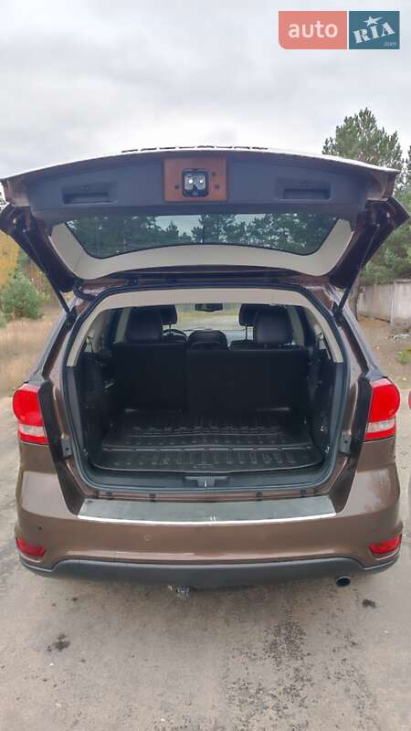 Внедорожник / Кроссовер Fiat Freemont 2012 в Вараше