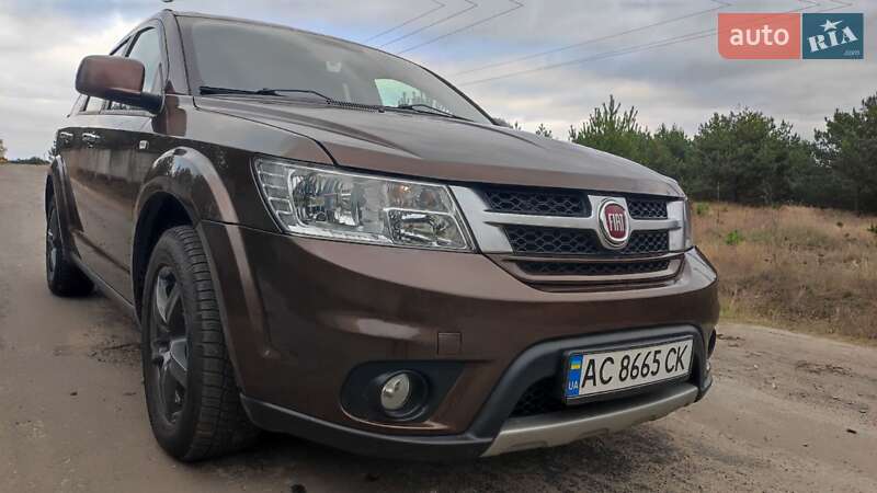 Внедорожник / Кроссовер Fiat Freemont 2012 в Вараше