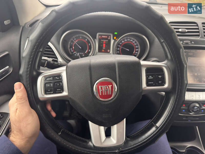 Внедорожник / Кроссовер Fiat Freemont 2012 в Киеве