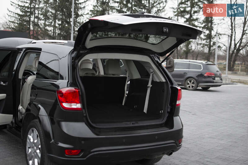 Позашляховик / Кросовер Fiat Freemont 2013 в Самборі