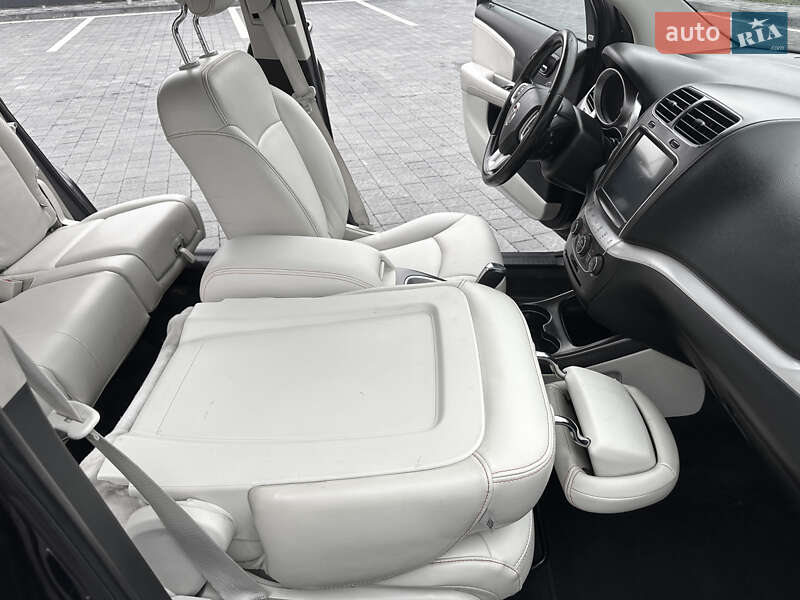 Позашляховик / Кросовер Fiat Freemont 2013 в Самборі