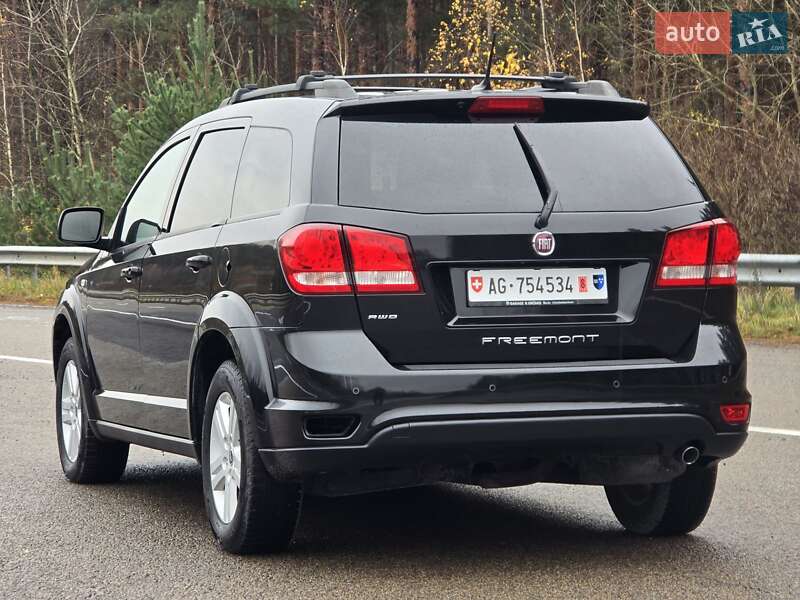 Позашляховик / Кросовер Fiat Freemont 2012 в Ковелі