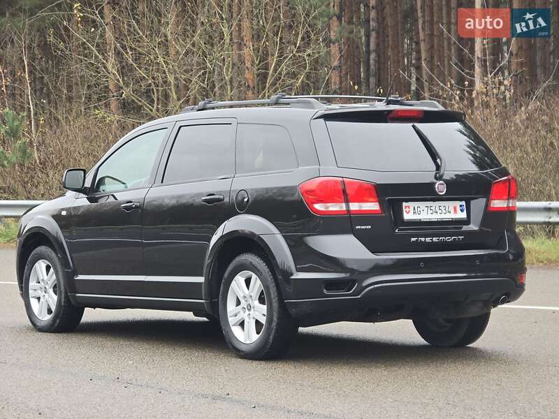 Позашляховик / Кросовер Fiat Freemont 2012 в Ковелі