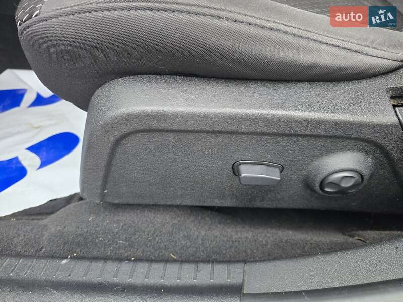 Позашляховик / Кросовер Fiat Freemont 2012 в Ковелі