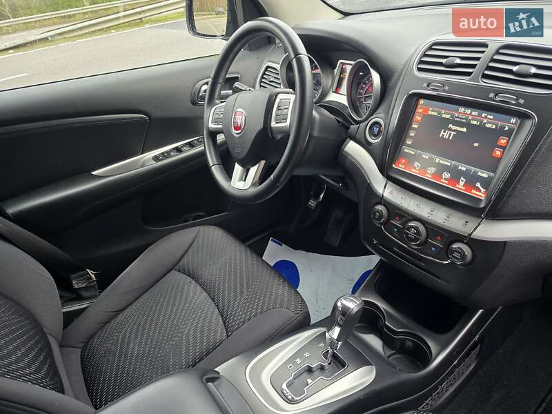 Позашляховик / Кросовер Fiat Freemont 2012 в Ковелі