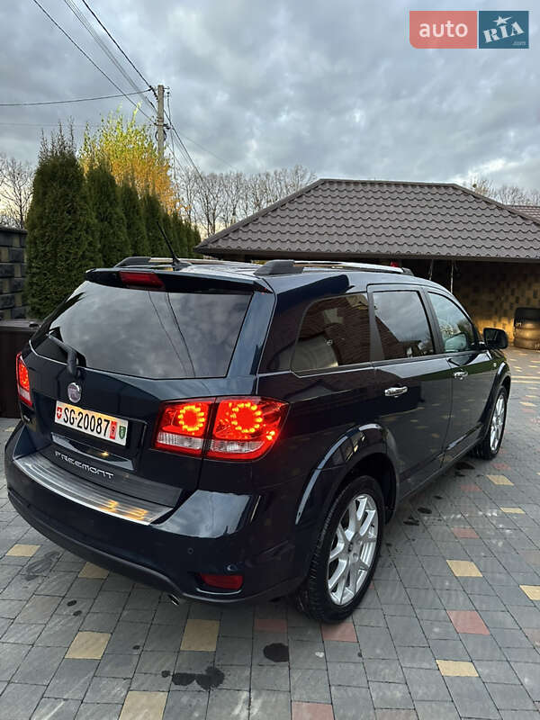 Позашляховик / Кросовер Fiat Freemont 2013 в Луцьку