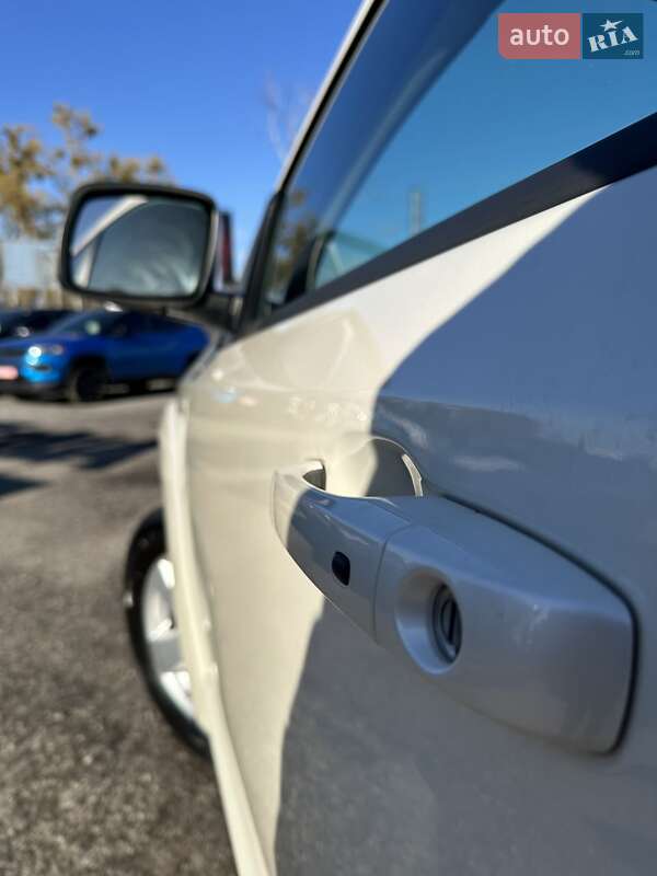 Позашляховик / Кросовер Fiat Freemont 2014 в Білогородці фото 21 Позашляховик / Кросовер Fiat Freemont 2014 в Білогородці