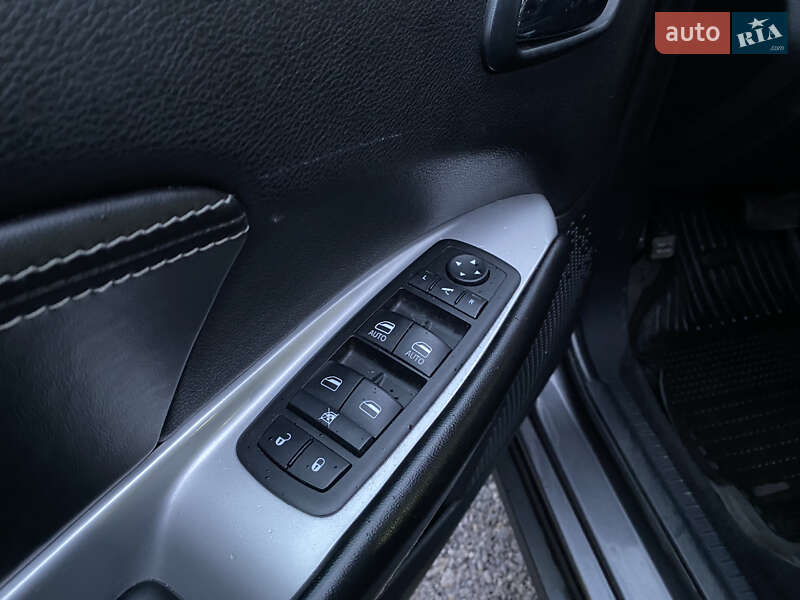 Позашляховик / Кросовер Fiat Freemont 2013 в Хмільнику фото 17 Позашляховик / Кросовер Fiat Freemont 2013 в Хмільнику