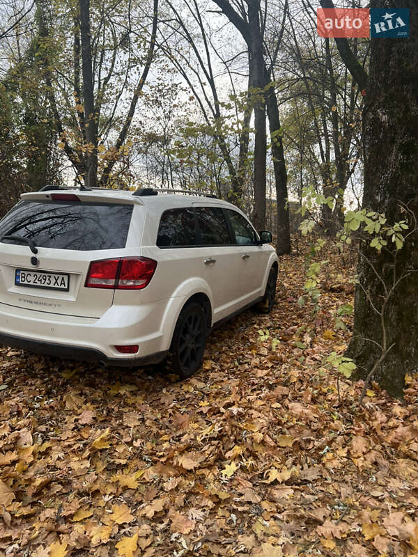 Внедорожник / Кроссовер Fiat Freemont 2013 в Пустомытах