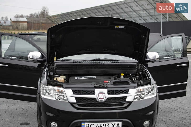 Позашляховик / Кросовер Fiat Freemont 2013 в Самборі