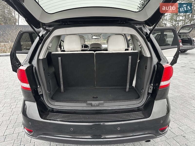 Позашляховик / Кросовер Fiat Freemont 2013 в Самборі