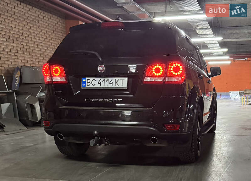 Позашляховик / Кросовер Fiat Freemont 2013 в Львові