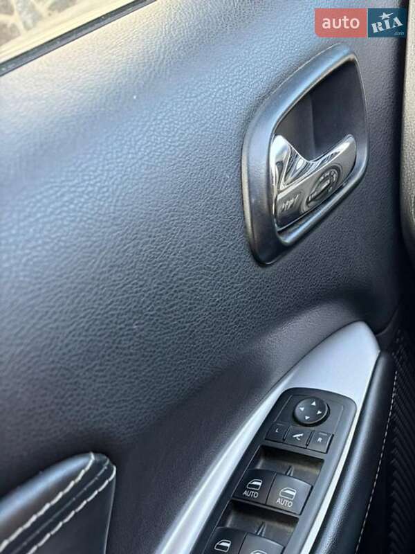 Внедорожник / Кроссовер Fiat Freemont 2013 в Шполе