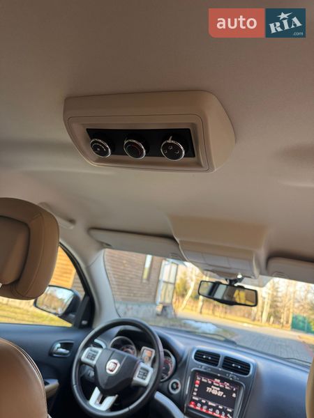 Позашляховик / Кросовер Fiat Freemont 2015 в Луцьку