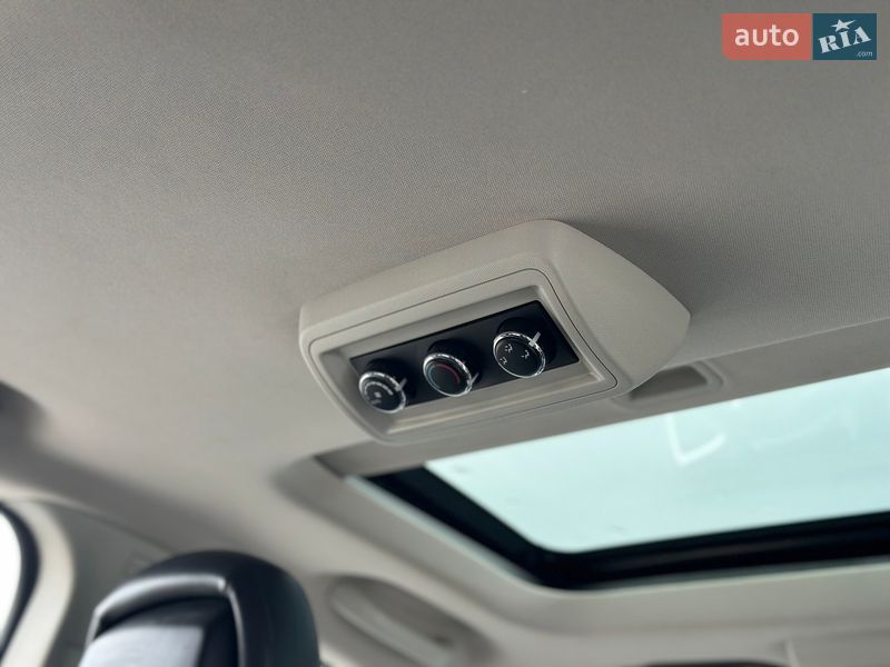 Позашляховик / Кросовер Fiat Freemont 2014 в Дрогобичі