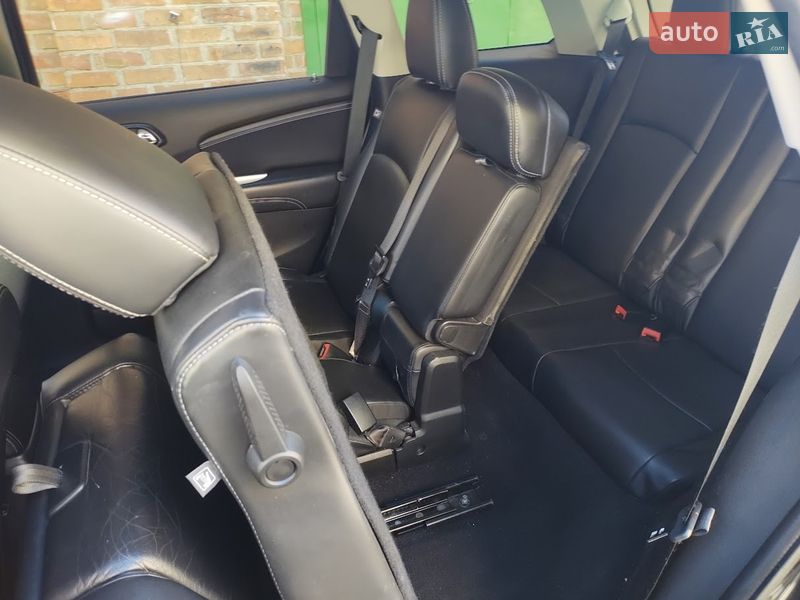 Позашляховик / Кросовер Fiat Freemont 2014 в Києві фото 12 Позашляховик / Кросовер Fiat Freemont 2014 в Києві