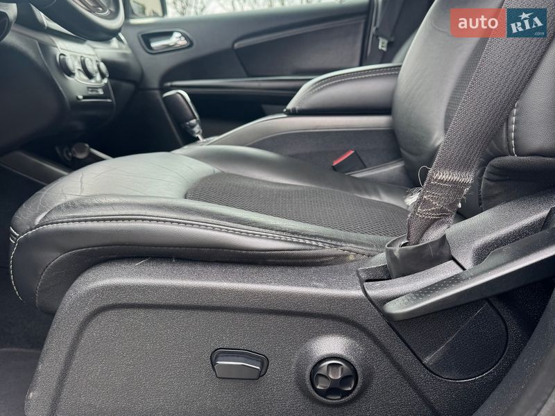 Позашляховик / Кросовер Fiat Freemont 2015 в Луцьку