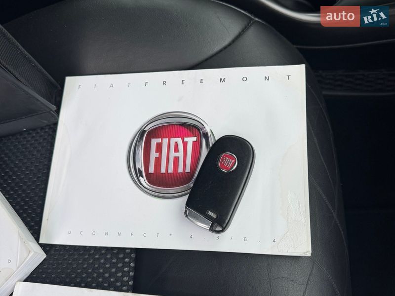 Позашляховик / Кросовер Fiat Freemont 2015 в Луцьку