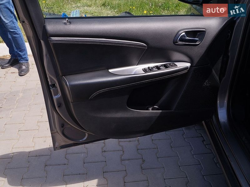 Внедорожник / Кроссовер Fiat Freemont 2013 в Черновцах