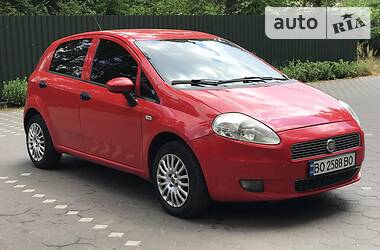 Хетчбек Fiat Grande Punto 2011 в Києві