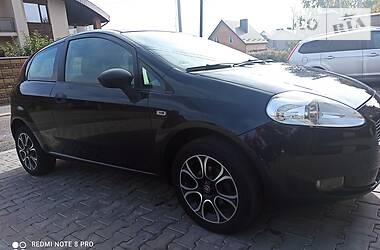 Хэтчбек Fiat Grande Punto 2010 в Луцке