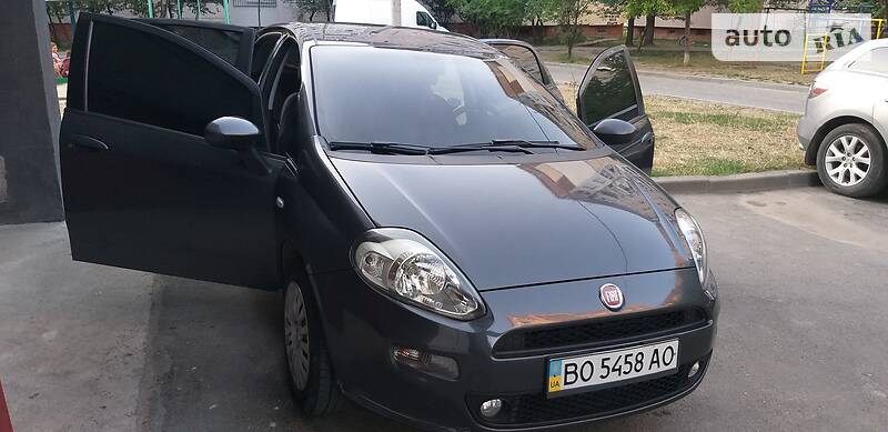 Хэтчбек Fiat Grande Punto 2012 в Тернополе