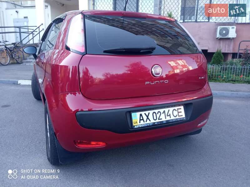 Хетчбек Fiat Grande Punto 2011 в Харкові