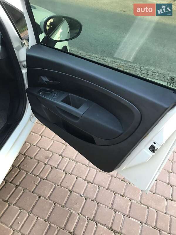 Хэтчбек Fiat Grande Punto 2011 в Запорожье