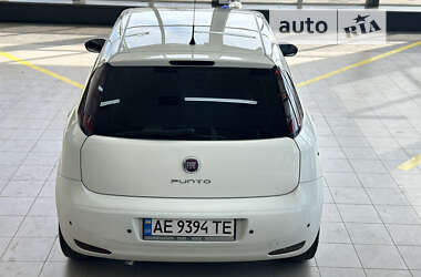 Хэтчбек Fiat Grande Punto 2012 в Днепре