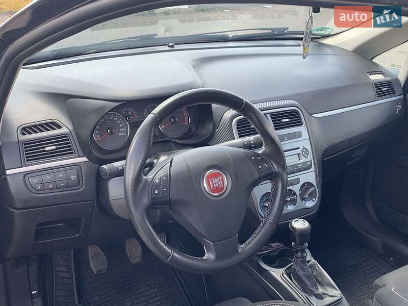 Хэтчбек Fiat Grande Punto 2009 в Кременчуге