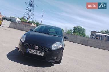 Fiat Grande Punto 2011 Fiat Grande Punto 2011