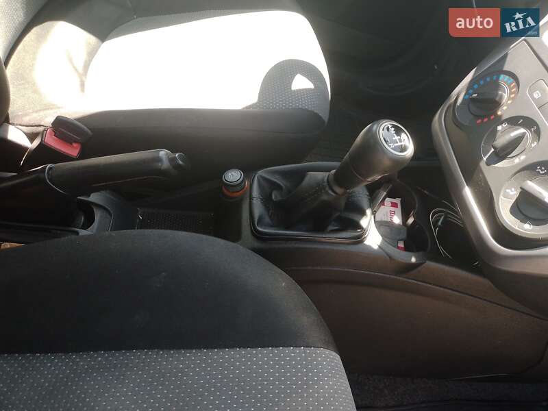 Хэтчбек Fiat Grande Punto 2011 в Сумах фото 12 Хэтчбек Fiat Grande Punto 2011 в Сумах