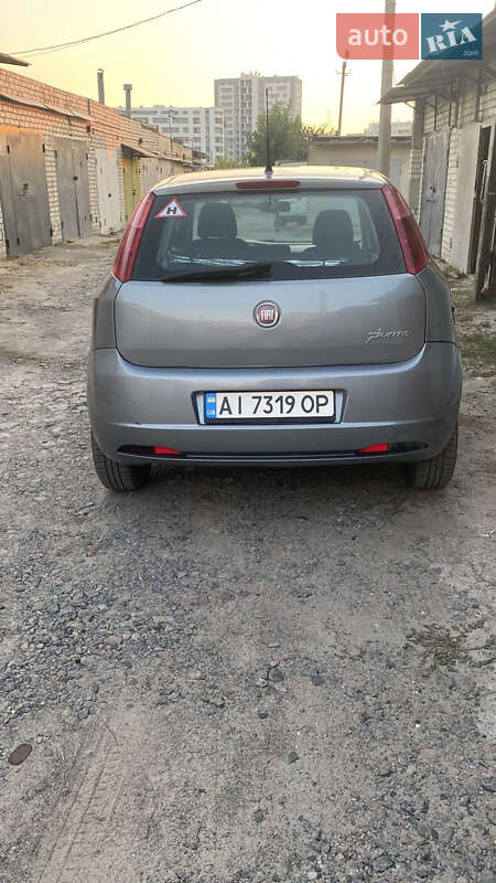 Хэтчбек Fiat Grande Punto 2010 в Харькове фото 10 Хэтчбек Fiat Grande Punto 2010 в Харькове