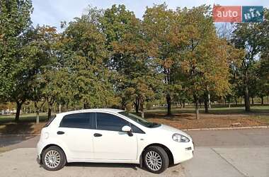 Хетчбек Fiat Grande Punto 2012 в Первомайську