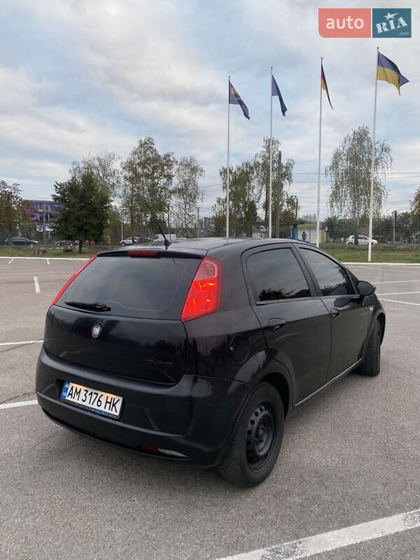 Хэтчбек Fiat Grande Punto 2008 в Житомире
