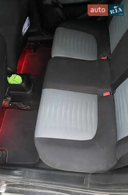 Хэтчбек Fiat Grande Punto 2008 в 
