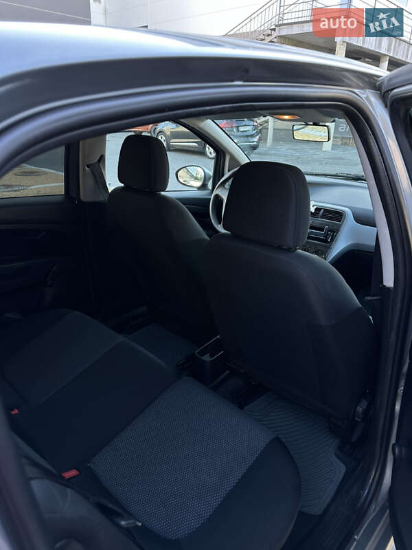 Хэтчбек Fiat Grande Punto 2010 в Ивано-Франковске
