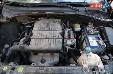 Хэтчбек Fiat Grande Punto 2006 в 