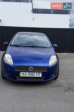 Хэтчбек Fiat Grande Punto 2008 в Киеве