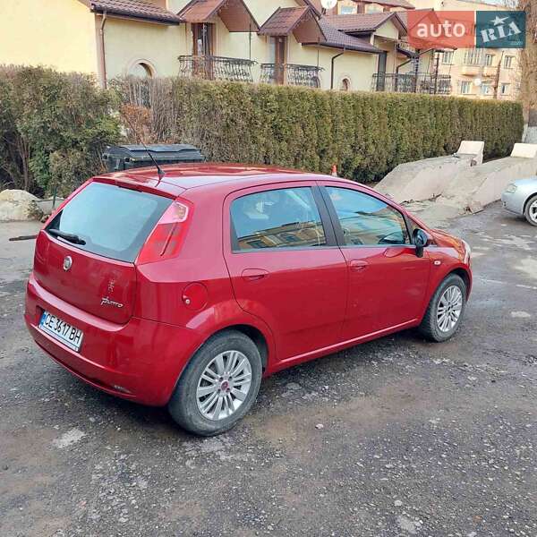 Хэтчбек Fiat Grande Punto 2009 в Черновцах