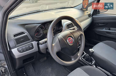 Хэтчбек Fiat Grande Punto 2010 в Виннице