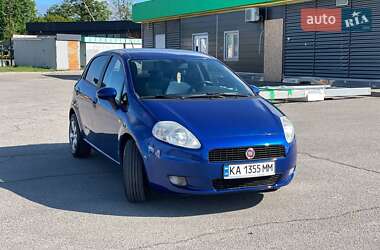 Хэтчбек Fiat Grande Punto 2009 в 