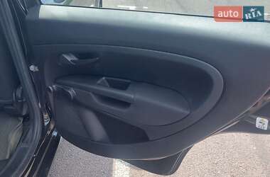 Хэтчбек Fiat Grande Punto 2012 в 