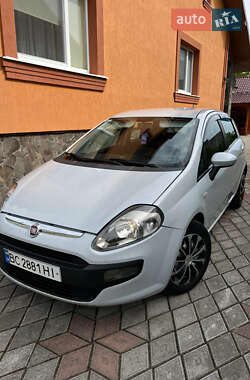 Хэтчбек Fiat Grande Punto 2011 в Стрые